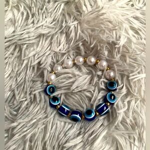 Fun Faux Pearl Stretch Bracelet